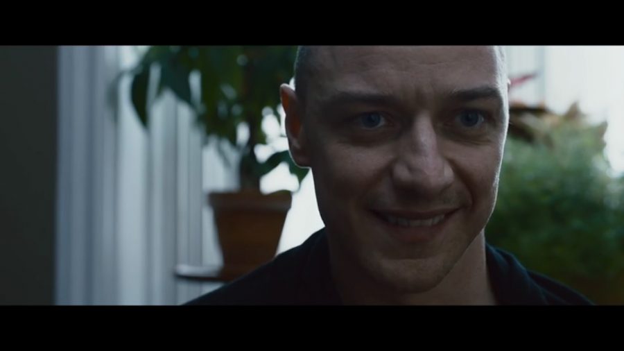 James+McAvoy+playing+Kevin%2C+a+mental+patient+with+Dissociative+Identity+Disorder%2C+in+%E2%80%9CSplit%E2%80%9D.+