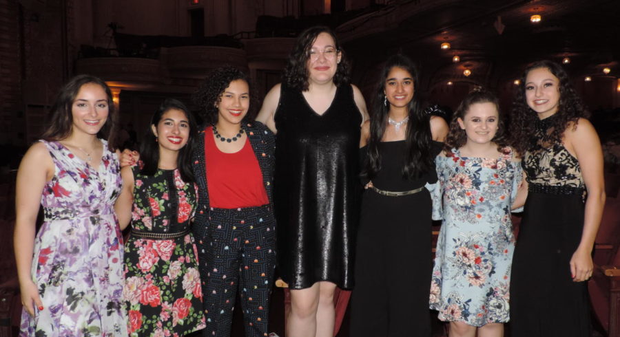 From left to right: Olivia Heus, Nandana Ahuja, Madison Bolden, Isabella Rothenfeld, Chatura Tamirisakandala, Morgan Herchick and Amanda Weiskind.
