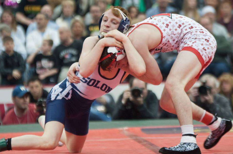 Action shot of Canitano during a state tournament.
