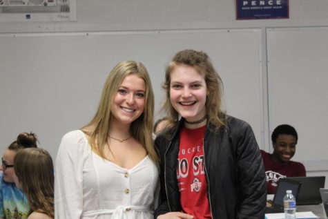 Chelsea Friedman (left) with Peer Leader Emily Livshits (right). Photo taken by a SHS Photo student.