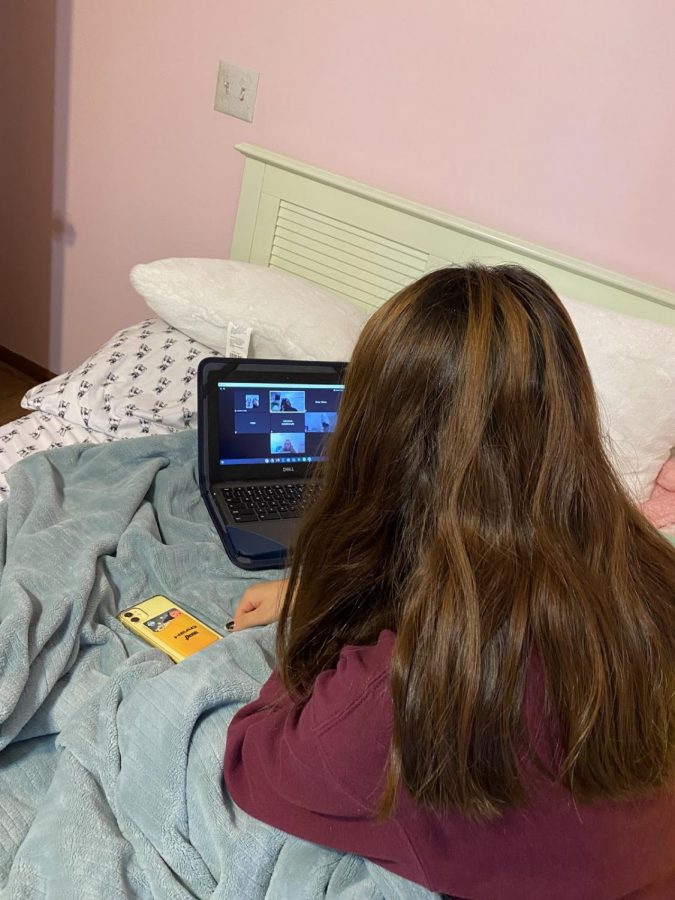 SHS Freshman Hannah Park taking online classes from her home