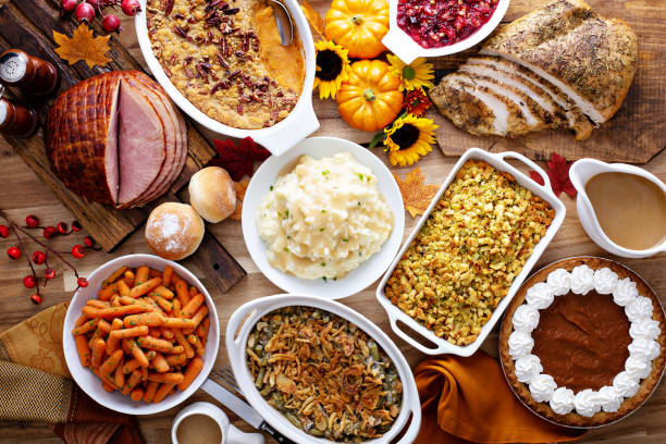 A variety of delicious and common foods that are eaten on Thanksgiving. Courtesy of iStock. 