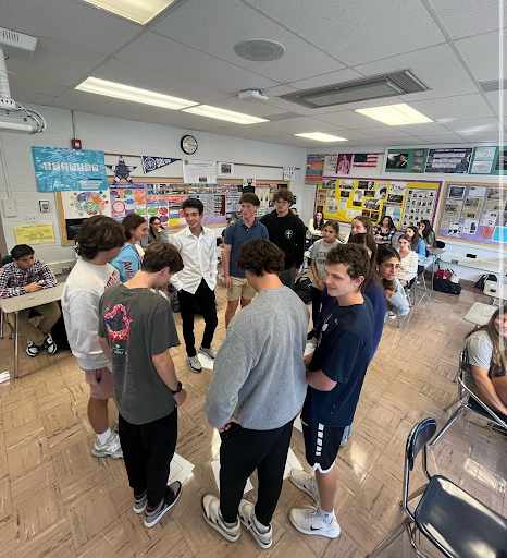 First Jewish Culture Club meeting of the year. A circle of Jewish students gather around to do some Jewish trivia games.