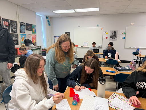 Charlotte Holman teaches her fifth period Precalculus class at SHS. 
